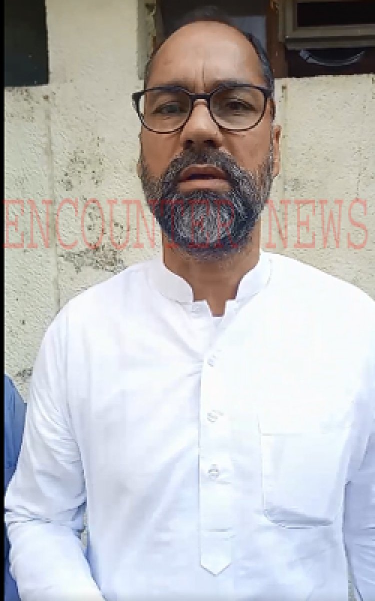 जालंधरः NRI महिला कोठी पर कब्जा करने के मामले को लेकर पहुंचे पवन टीनू और चन्नी, देखें Live