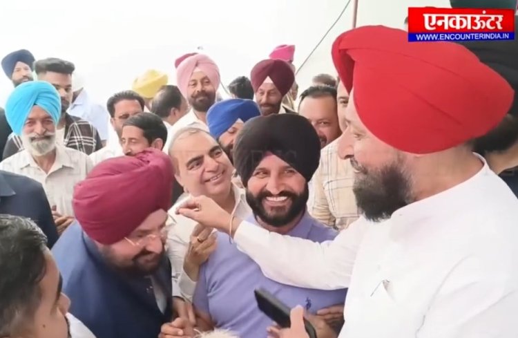 ਪੰਜਾਬ : ਲੰਬੇ ਅਰਸੇ ਬਾਅਦ ਪ੍ਰਤਾਪ ਬਾਜਵਾ ਅਤੇ ਫਤਿਹ ਜੰਗ ਬਾਜਵਾ ਹੋਏ ਆਹਮੋ ਸਾਹਮਣੇ, ਦੇਖੋ ਵੀਡਿਓ
