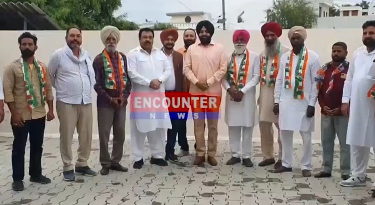 ਪੰਜਾਬ : ਵੱਡੇ ਨੇਤਾਵਾਂ ਤੋਂ ਬਾਅਦ ਹੁਣ ਕਾਂਗਰਸ ‘ਚ ਛੋਟੇ ਨੇਤਾਵਾਂ ਦੀ ਵੀ ਹੋ ਰਹੀ ਹੈ ਘਰ ਵਾਪਸੀ, ਦੇਖੋ ਵੀਡਿਓ