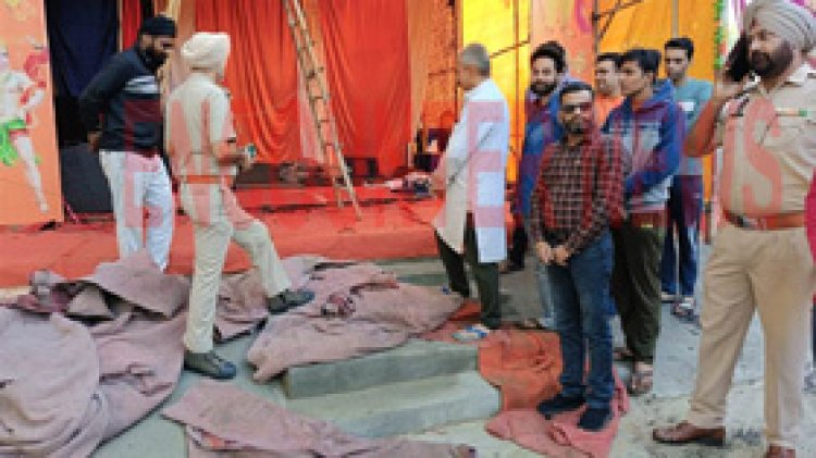 पंजाबः सुबह-सुबह इस इलाके में रामलीला के मंच पर शरारती व्यक्ति ने लगाई आग