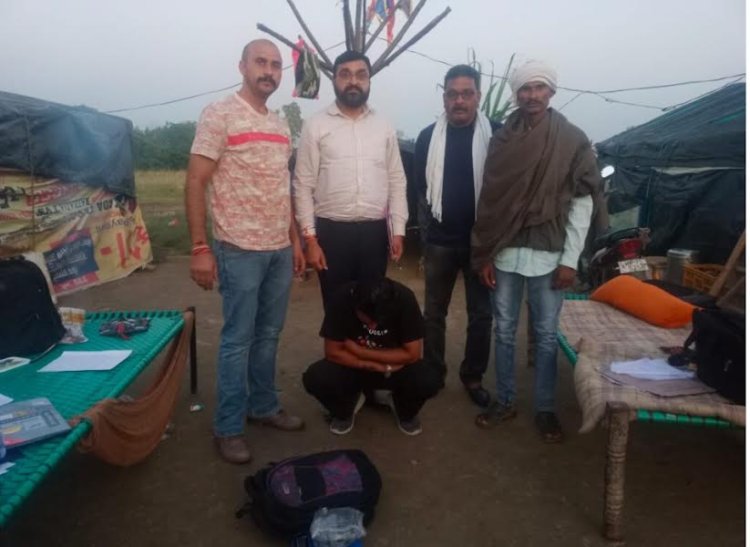 एंटी नार्कोटिक्स टीम ने पकड़ी अफीम और चरस