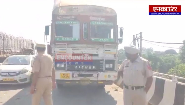 पंजाबः दर्दनाक हादसा, तेज रफ्तार ट्रक ने स्कूटरी सवार को कुचला, मौत, देखें वीडियो