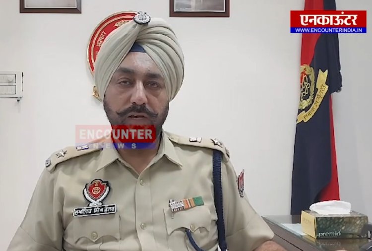 जालंधरः Triple Murder मामले में SSP मुखविंदर सिंह भुल्लर ने किया चौकाने वाला खुलासा, देखें वीडियो