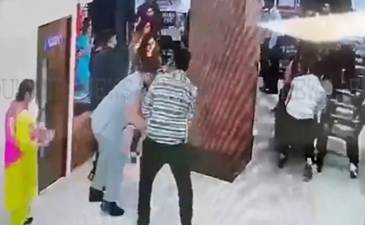 जालंधरः विवादों में आया VISA HOUSE, मालिक कन्हैया पर लगे गंभीर आरोप, देखें CCTV