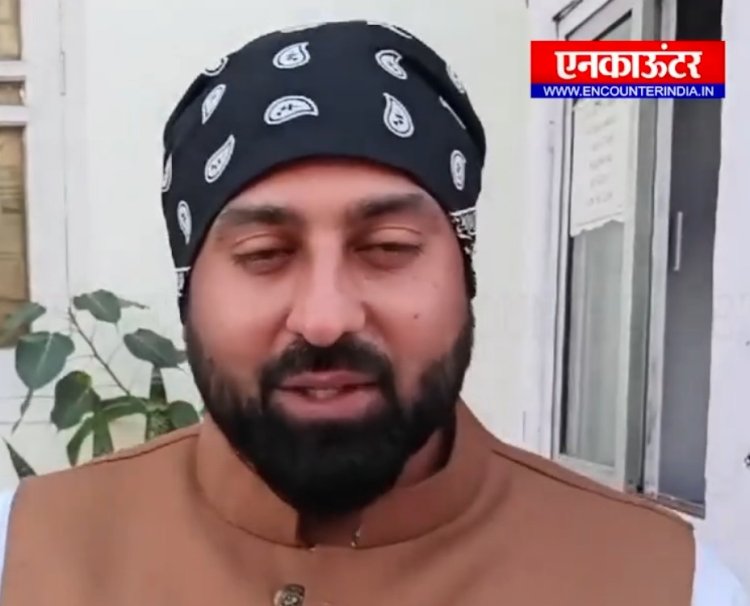 ਪੰਜਾਬ : ਪੰਜਾਬੀ ਗਾਇਕ ਹਰਸਿਮਰਨ ਸਿੰਘ ਸੱਚਖੰਡ ਸ੍ਰੀ ਦਰਬਾਰ ਸਾਹਿਬ ‘ਚ ਹੋਏ ਨਤਮਸਤਕ, ਦੇਖੋ ਵੀਡਿਓ