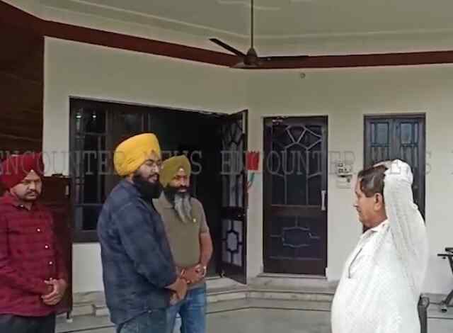 पंजाब: 30 तोले सोना और नगदी लेकर चोर फरार, देखे वीडियो