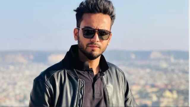 ELVISH YADAV की बढ़ी मुश्किलें  ED ने दर्ज किया केस