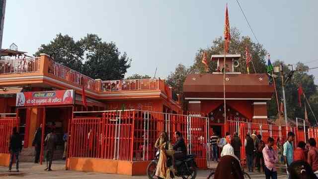 इस मंदिर में लागू हुआ ड्रेस कोड, पहनना होगा धोती-गमछा