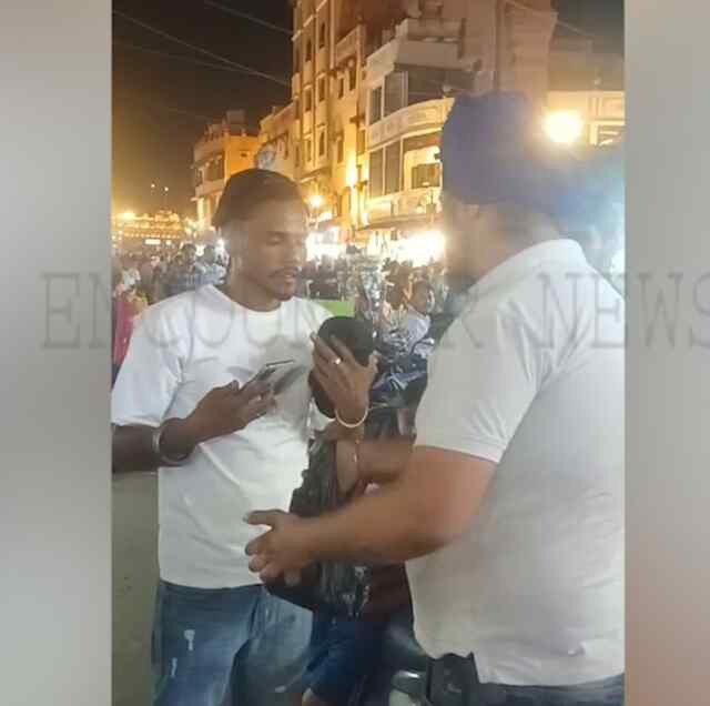 पंजाब : श्री दरबार साहिब के पास बीयर के कैन सहित युवक काबू, वायरल वीडियो