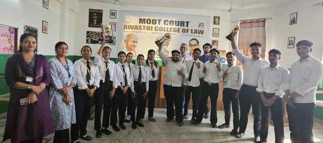 अवस्थी कॉलेज ऑफ लॉ, नालागढ़ में वार्षिक खेलकूद प्रतियोगिता का आयोजन