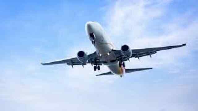 फ्लाइट में व्यक्ति ने की ऐसी हरकत, दर्ज हुई FIR