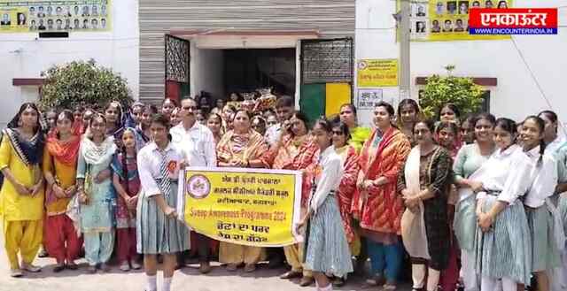 फगवाड़ा : लोकसभा चुनावों में वोट डालने के लिए अनोखे तरीके से किया जागरुक, देखें वीडियो