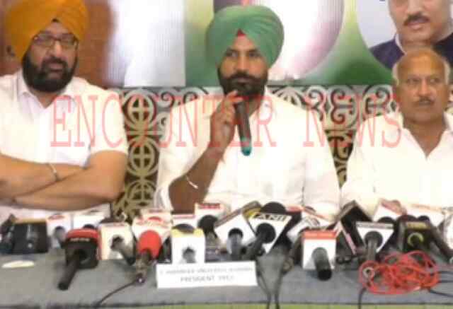 पंजाबः घर से बेघर होने पर रवनीत बिट्टू पर बरसे राजा वड़िंग