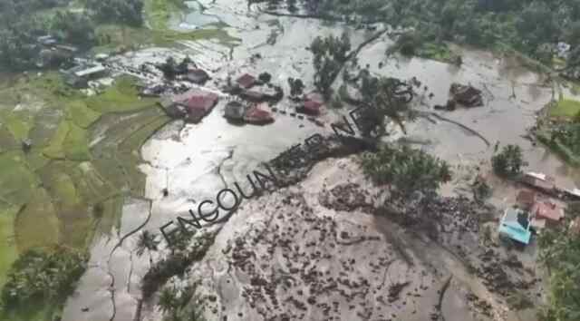 बाढ़ ने मचाई तबाही, 37 की हुई मौ’त, 12 से ज्यादा लापता