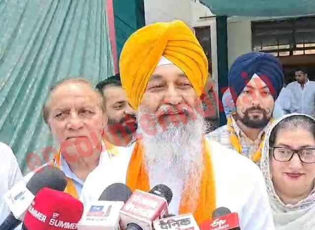 पंजाबः नामाकंन भरने से पहले अकाली उम्मीदवार ढिल्लों ने बैंस ब्रदर्स पर जमकर साधा निशाना, देखें वीडियो