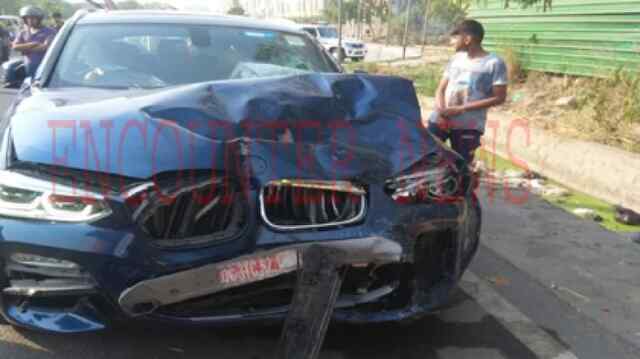 BMW ने ई-रिक्शा को टक्कर मारी, नर्स समेत 2 की मौत, 3 घायल