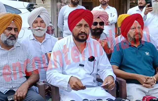जालंधरः पूर्व CM के पक्ष में आए पूर्व आर्मी आफिसर, दिया बड़ा बयान , देखें वीडियो