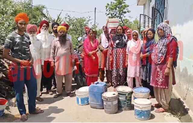 पंजाबः भीषण गर्मी में पीने के पानी की समस्या से इलाकानिवासी परेशान, देखें वीडियो