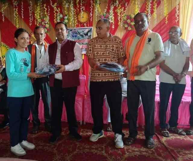  हिमाचल प्रदेश सीनियर थ्रो बाल टीम का चयन 