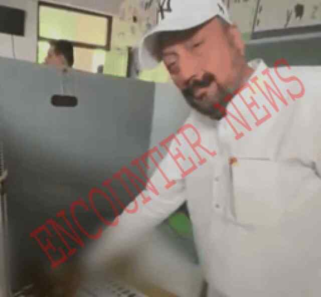 Punjab: AAP MLA के पिता के खिलाफ मामला दर्ज, देखें वीडियो