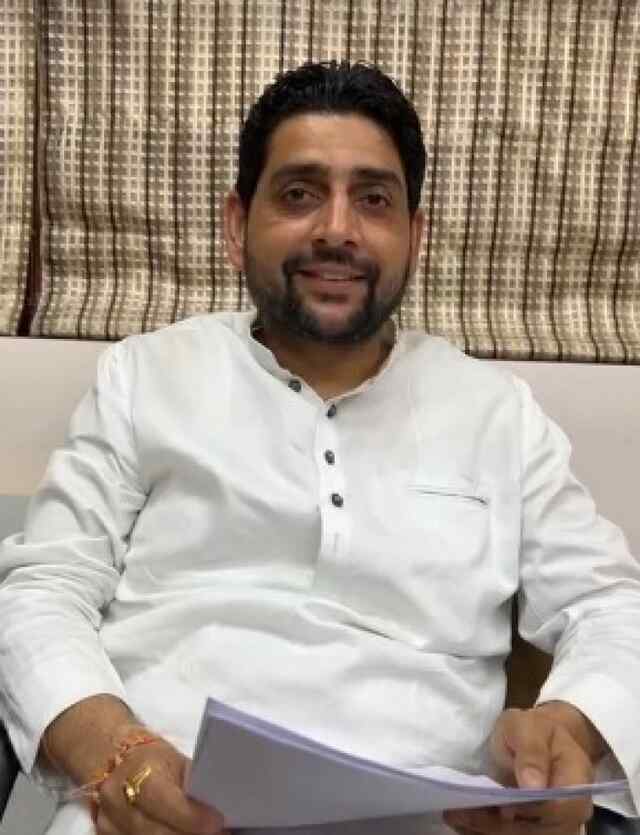 Jalandhar : इस्तीफा मंजूर होने पर भड़के Sheetal Angural, देखें Live