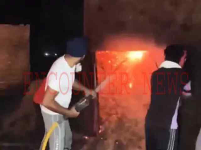 Punjab: तूड़ी वाले 2 कोठों में आग लगने से मचा हड़कंप