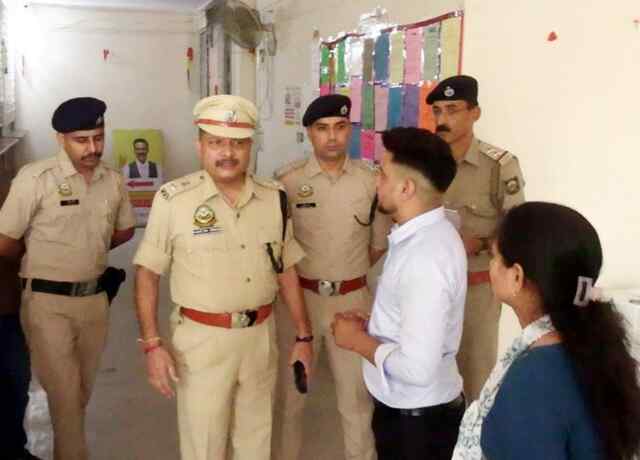 ऊना: मन्नापुरम गोल्ड में अज्ञात युवकों द्वारा पिस्टल दिखाकर लूट की कोशिश
