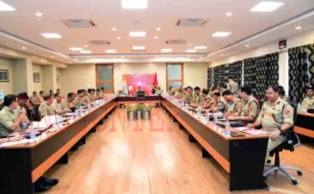 Reasi आतंकी हमले के बाद Jalandhar BSF दफ्तर में DIG रेंज के कमांडेंटों की हाईलेवल मीटिंग 