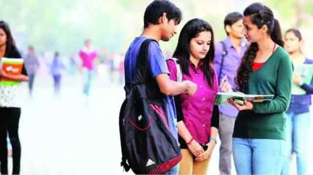 अब भारत के कॉलेजों में भी साल में दो बार होंगे एडमिशन, पढ़ें यह नया नियम