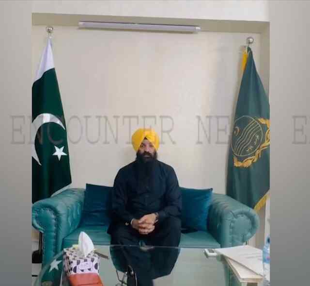 पंजाबः Hans Raj Hans को Pakistan से आया न्यौता, देखें वीडियो