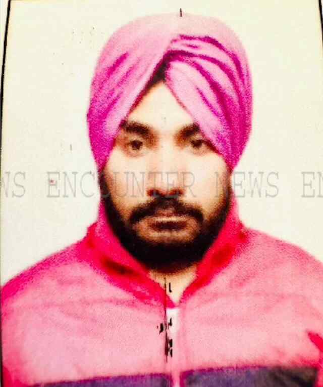 Punjab: बिजली का खंभा लगाने को लेकर हुआ विवाद, चली गोलियां, मौ’त, देखें video