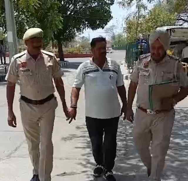 Fake Visa लेकर महिला पहुंची Airport, 52 लाख की हुई ठगी, देखे Video