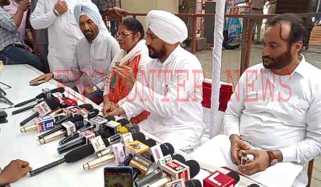 जालंधर: Surinder Kaur के नामाकंन भरने के बाद Channi का आया बयान, देखें Live