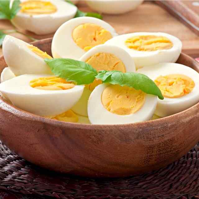 Skin and Eyes के लिए फायदेमंद है Egg का यह हिस्सा
