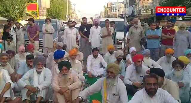 Punjab: Depression के कारण व्यक्ति की मौ’त, इंसाफ दिलाने को लेकर प्रदर्शन, देखें Video