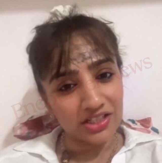 Golden Temple मे Yoga करने वाली Archana Makwana को मिली Security, देखे वीडियो