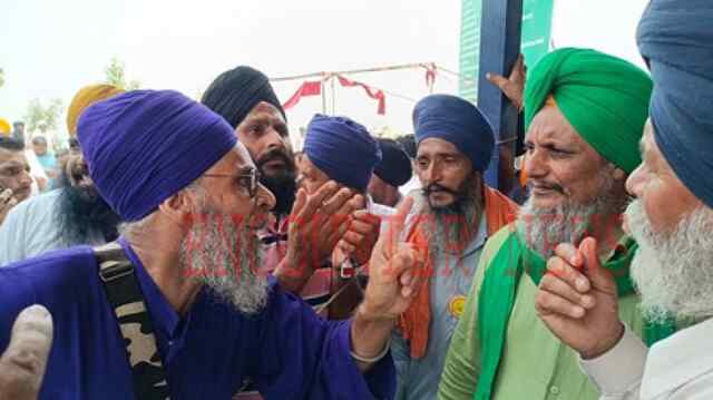 Punjab: Shambhu Border पर बैठे किसानों व ग्रामीणों में हुई तकरार, दी चेतावनी 