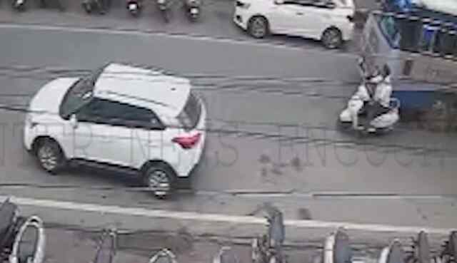 Phagwara: बस और एक्टिवा की टक्कर, मौत, देखें वीडियो