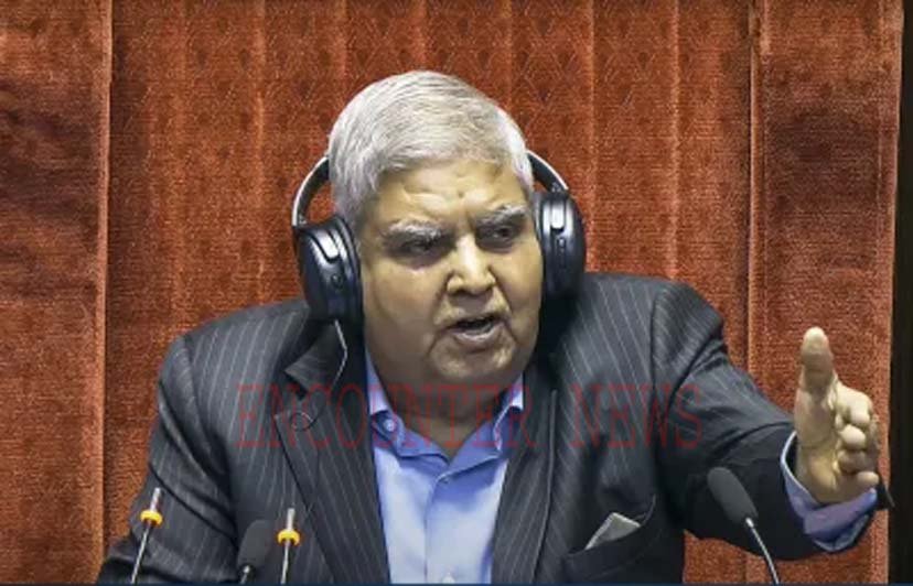 Jagdeep Dhankhar के खिलाफ अविश्वास प्रस्ताव लाने की तैयारी में विपक्ष, नोटिस किया पेश