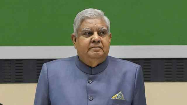 दिल्ली के AIIMS अस्पताल में भर्ती हुए पूर्व उपराष्ट्रपति, कुछ दिन पहले भी हुए थे बेहोश