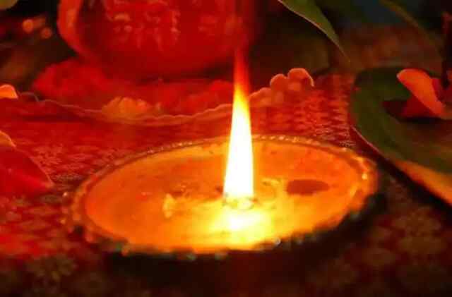 जम्मू-कश्मीर से लाई गई जगती जोत, श्रद्धा और उत्साह से पहुंचे श्रद्धालु