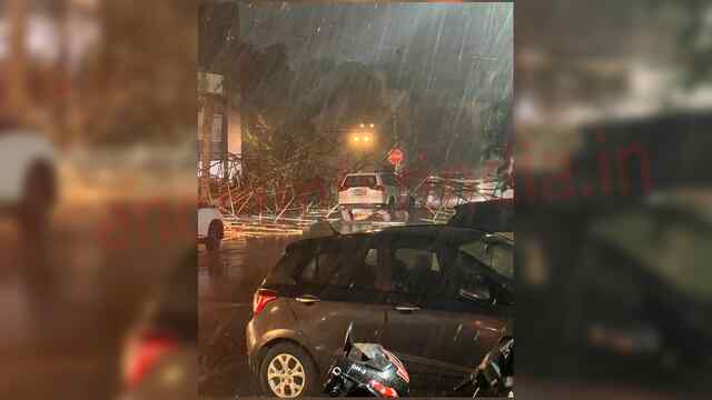 Jalandhar News: Aggarwal Dhaba के सामने Building पर लगी Scaffolding गिरी, देखें वीडियो