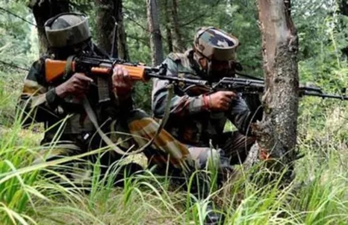 Jammu and Kashmir : बंदीपोरा में आतंकियों और सुरक्षाबलों के बीच मुठभेड़, एक आतंकी ढेर