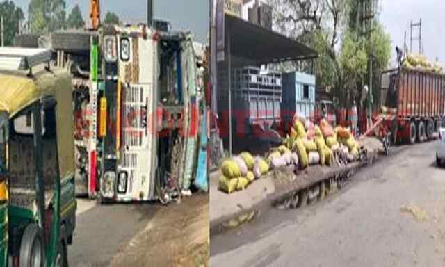 Punjab News: Highway पर पलटा आलू से लदा ट्रक, ट्रैफिक जाम