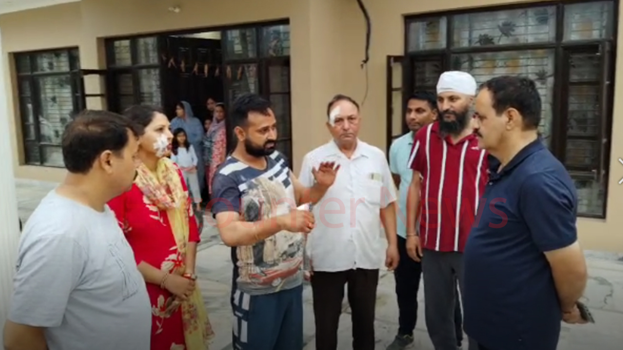 Haryana News: इस इलाके में कच्छा गैंग सक्रिय, घर में घुसकर परिवार पर किया हमला, देखें CCTV