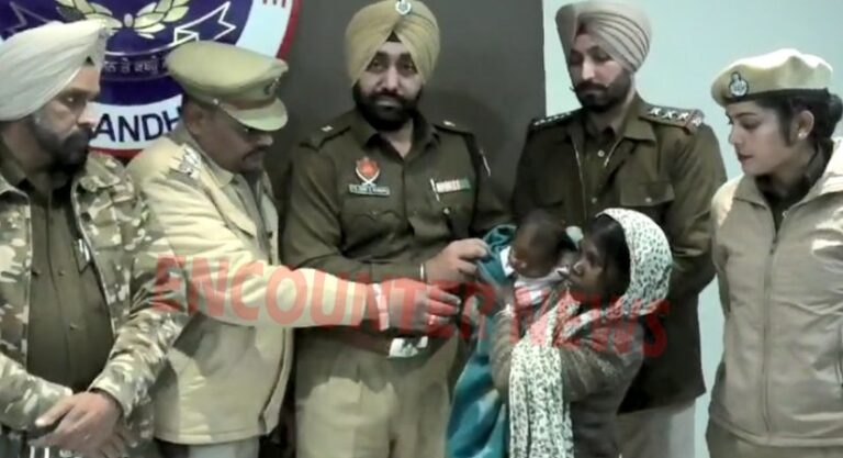 Jalandhar News: 3 माह बच्चे की किडनैपिंग मामले में दपंति सहित 4 गिरफ्तार, देखें वीडियो