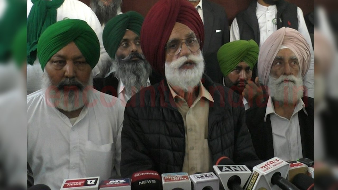Punjab News: किसानों का ऐलान, इस दिन विधायकों के घरों का करेंगे घेराव, देखें वीडियो