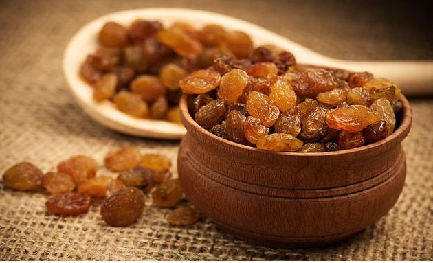 शरीर के लिए फायदेमंद है ये Dry Fruit, पानी में भिगोकर खाने से मिलेंगे अनगिनत फायदे