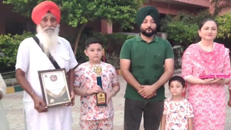 Punjab News : हरगुनजोत सिंह ने जीती “Kismein Kitna Hai Dum” TV show में फर्स्ट रनर-अप की ट्रॉफी, देखें वीडियो