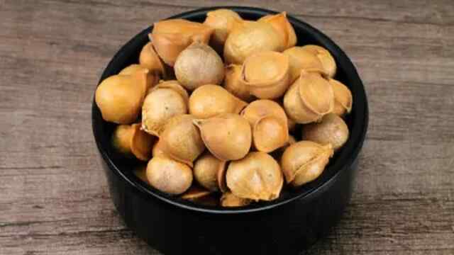 नसों में चिपके Cholesterol को निकालेगा यह कश्मीरी लहसुन, जानें कैसे करें इस्तेमाल?